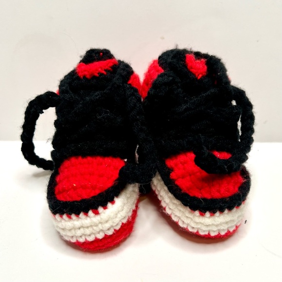 Crochet Retro 1 Baby Booties - Picture 3 of 7
